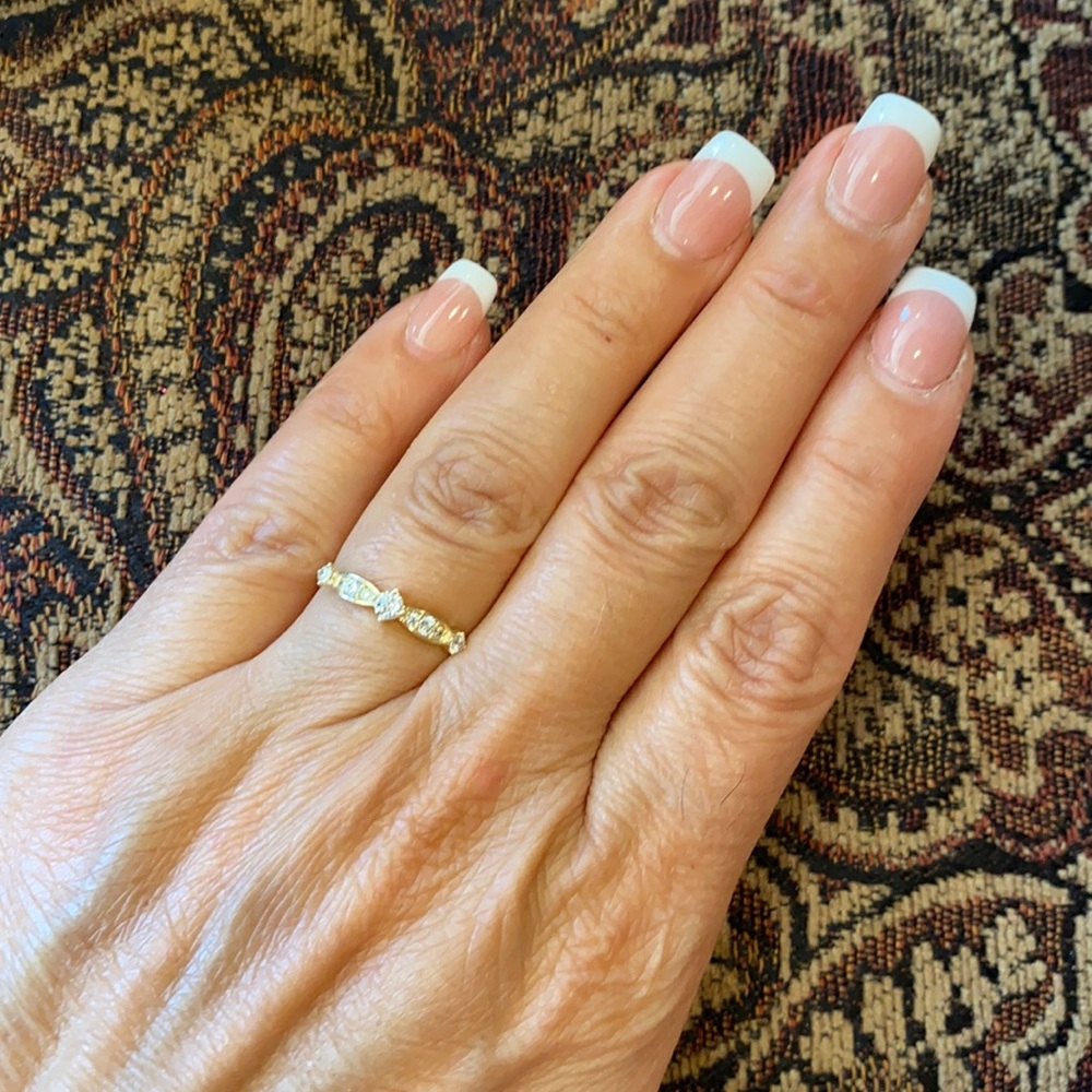 New 14K Gold CZ Wedding Band Promise Ring - Picture 4 of 15